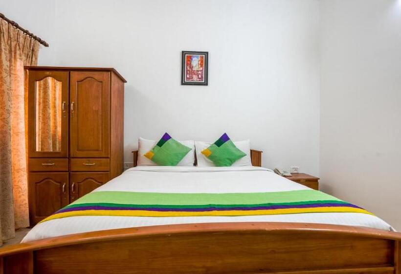 Номер Deluxe, Itsy Hotels Classiyo Munnar Crown Resorts With Balcony