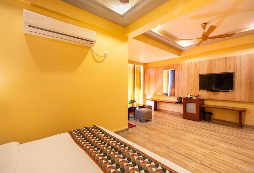 디럭스 룸, Pacify Hills By Uv Hotels