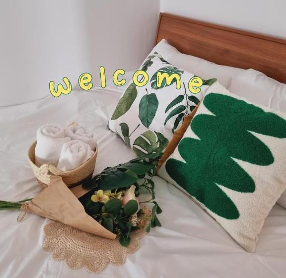 اتاق استاندارد, Space Guesthouse