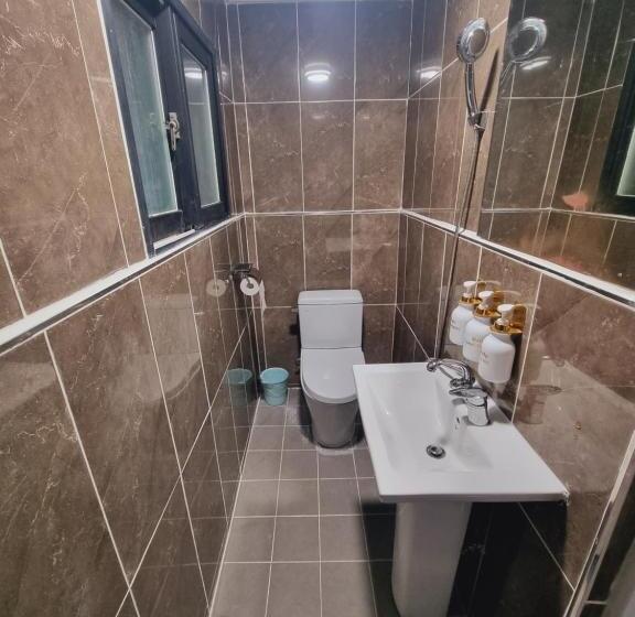 اتاق لوکس خانوادگی, Space Guesthouse