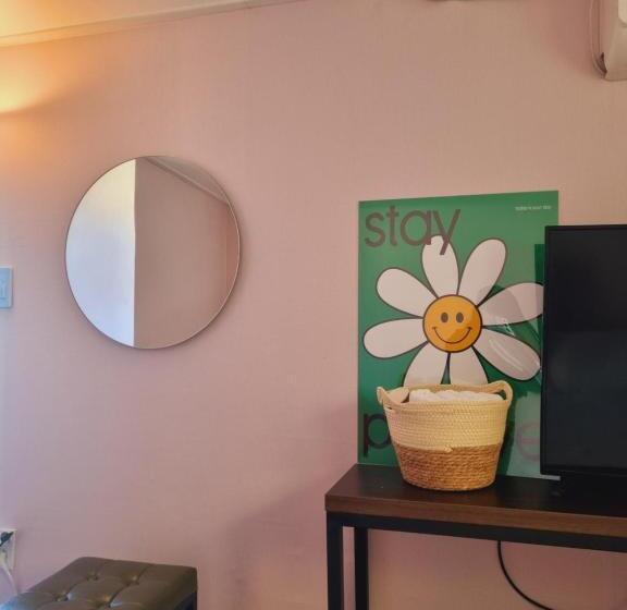 اتاق استاندارد با تراس, Space Guesthouse