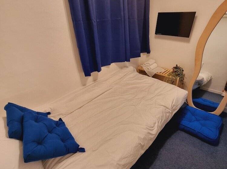 اتاق استاندارد یک نفره, Space Guesthouse