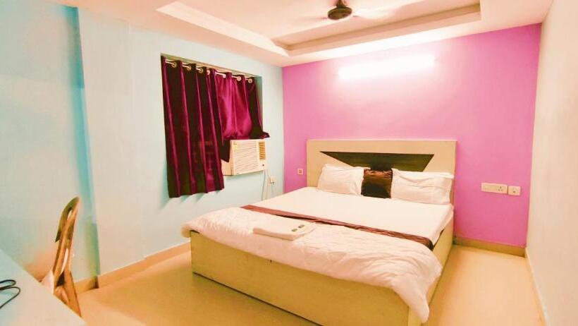 Номер Deluxe, Chandra Bindu Near Sea Beach