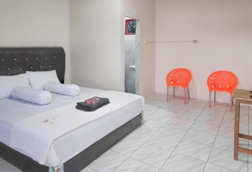 اتاق استاندارد, Reddoorz @ Jalan Ujung Aji Berastagi