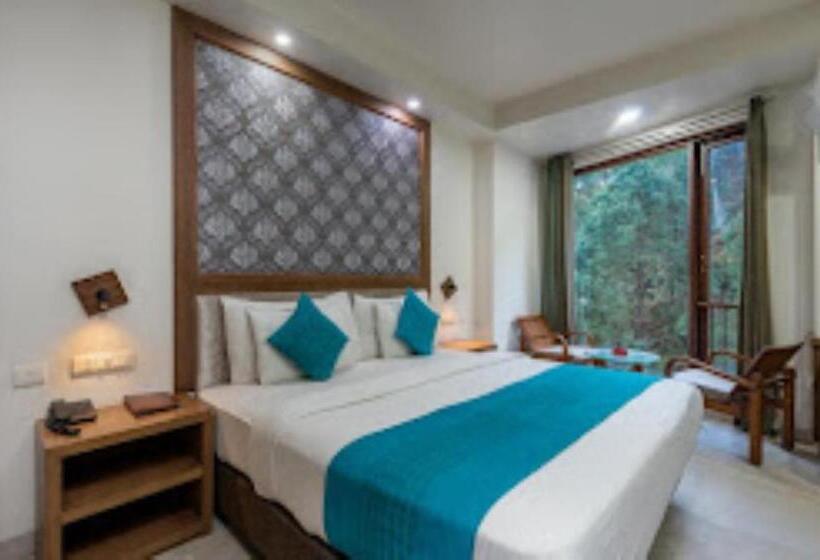 デラックスルーム, The Rock Castle Shimla