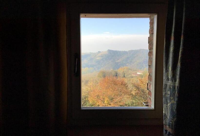 带大床的高级房间, Villa Moglietta Host In Langhe