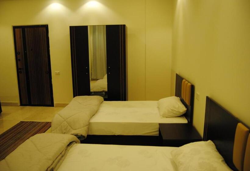 استودیوی استاندارد, Villa 3 Apartment S