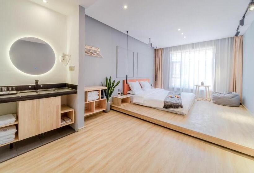 اتاق استاندارد, Shangri La Jinwushe Boutique Inn