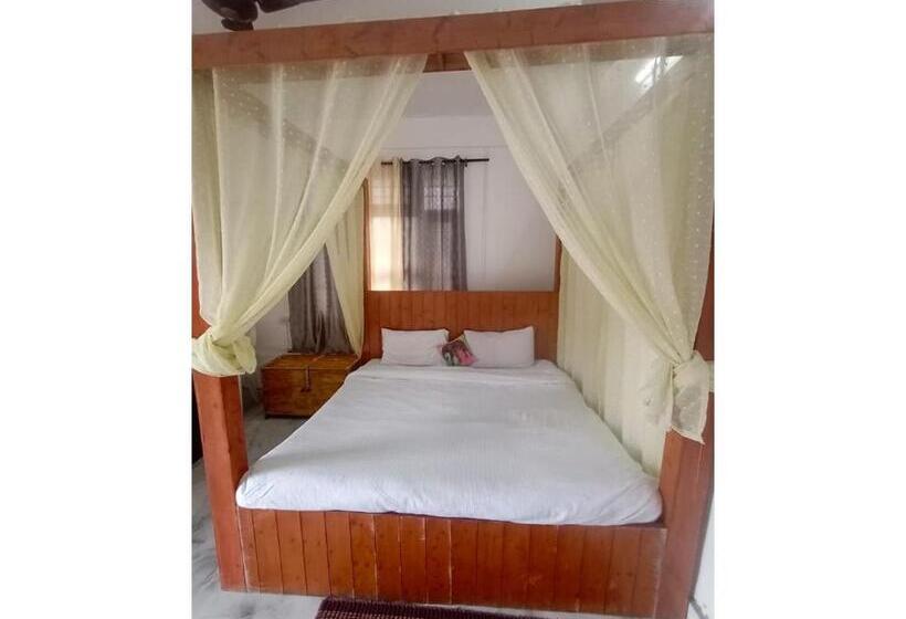 스탠다드 룸, Sheetal Homestay, Kasauli