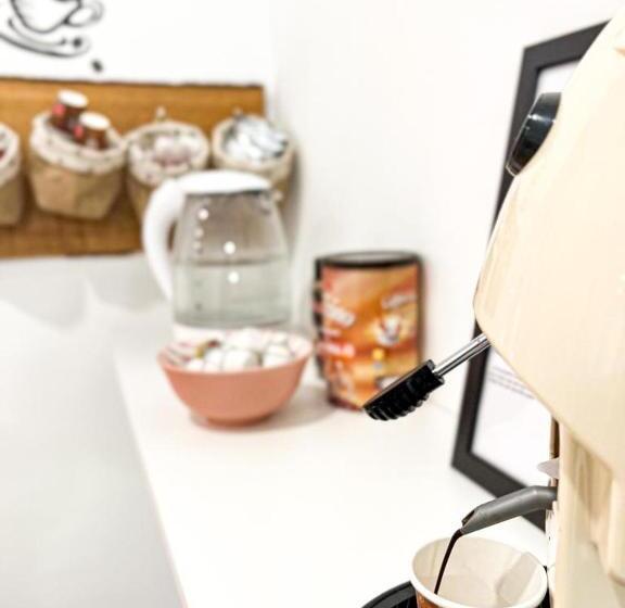 اتاق استاندارد سه نفره, Ciao Bella Roma Airport Guesthouse