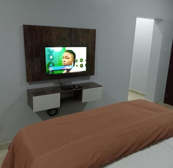 اتاق استاندارد با تخت بزرگ, Od V!ck S Classic, Wuse 2 Extension, Upscale Jahi District Wifi,24hr Power,security, Dstv