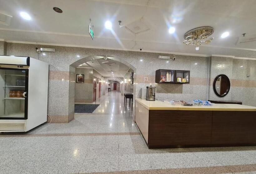 Номер Стандарт, شقق درة الصالحين