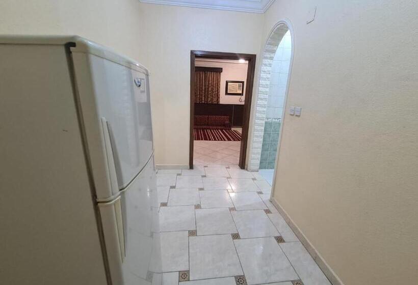 Apartamento 2 Dormitórios, شقق درة الصالحين