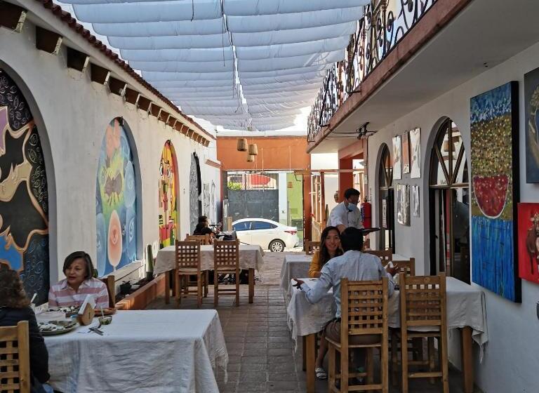 اتاق استاندارد, Encuentro Maguey