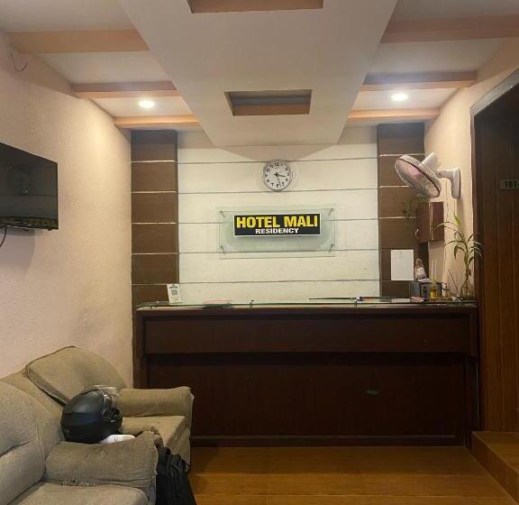 三人经典房间, Collection O Hotel Mali Residency