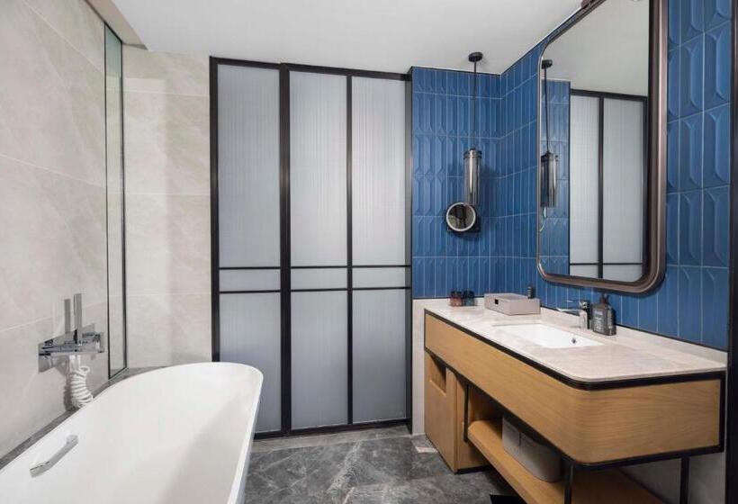 اتاق لوکس با تخت بزرگ, Sheraton Pujiang