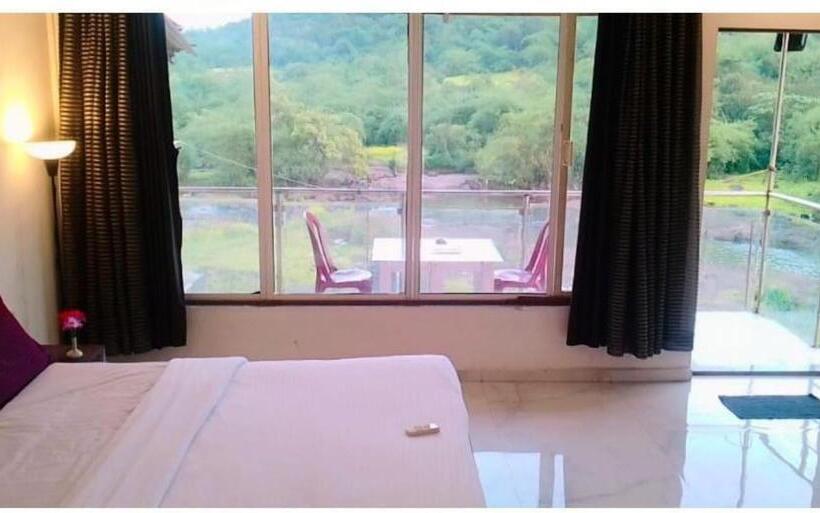 Номер Deluxe, The Woods Resort Atvan Village