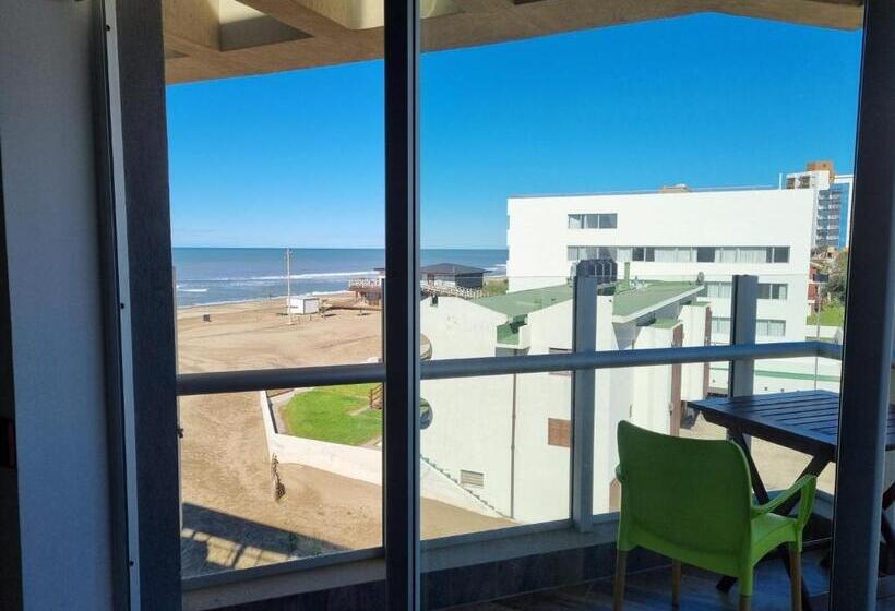 带1个卧室的高级公寓, View Beach