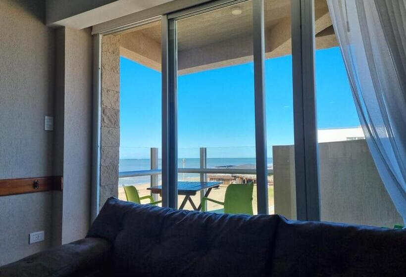 带1个卧室的带海景的公寓, View Beach