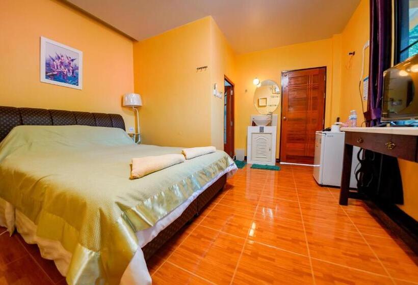 غرفة قياسية, Happy Garden Resort Betong