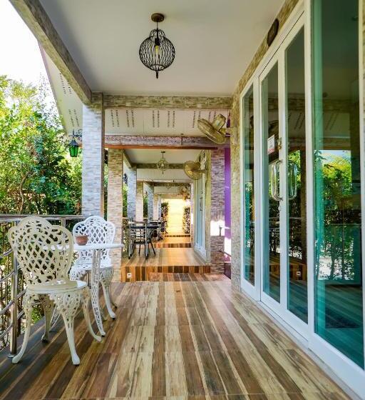 Шале Superior 1 Спальня, Happy Garden Resort Betong