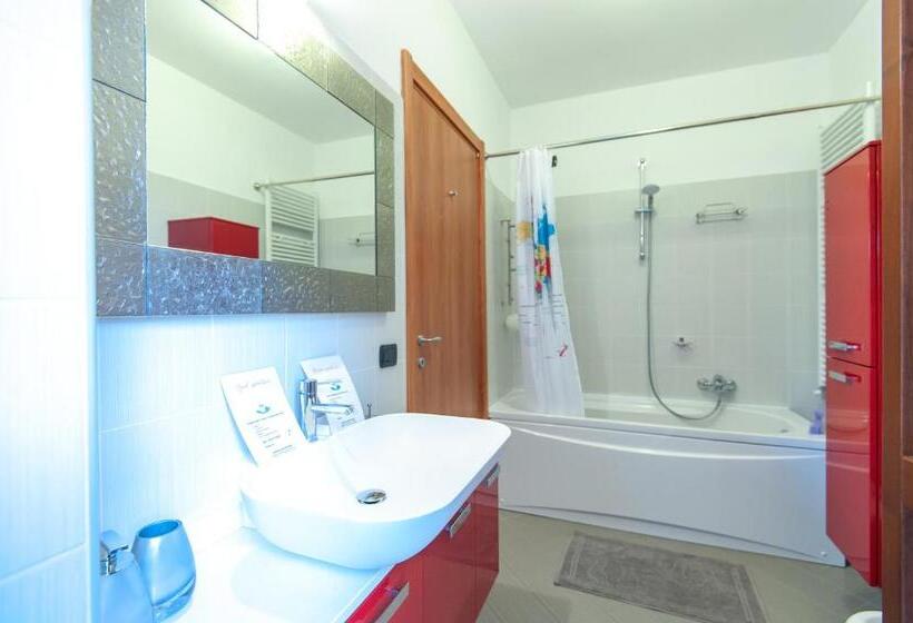 اتاق استاندارد, Monica Casa Vacanza