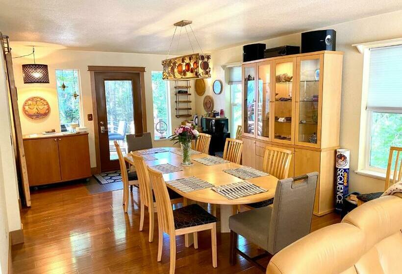 Номер Стандарт, Bell In The Woods B&b