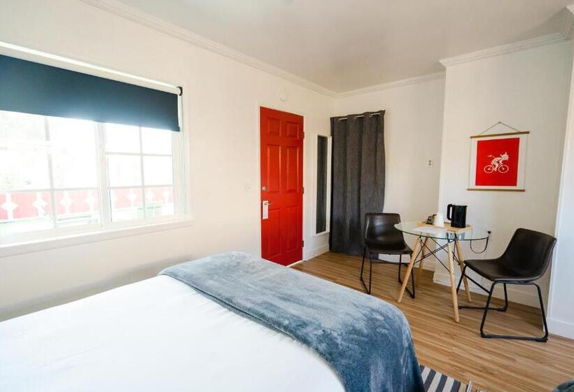 Номер Стандарт, Viking Inn