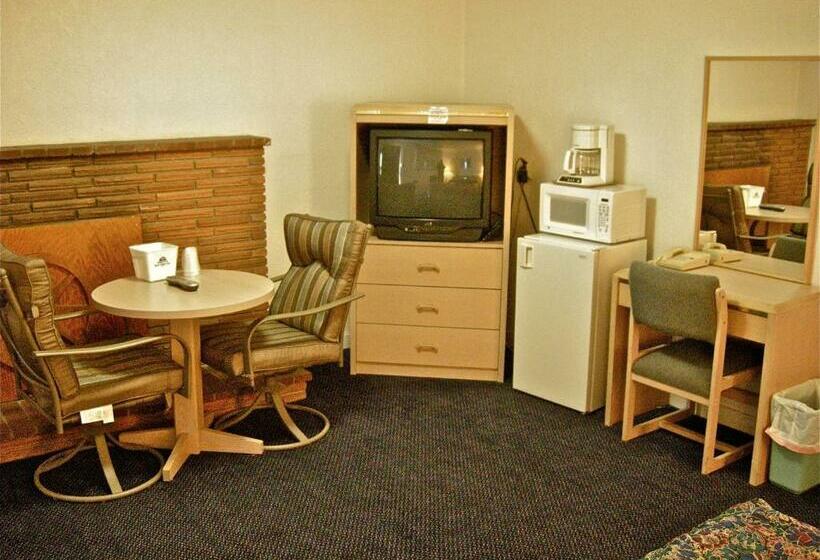 Люкс, Hub Motel