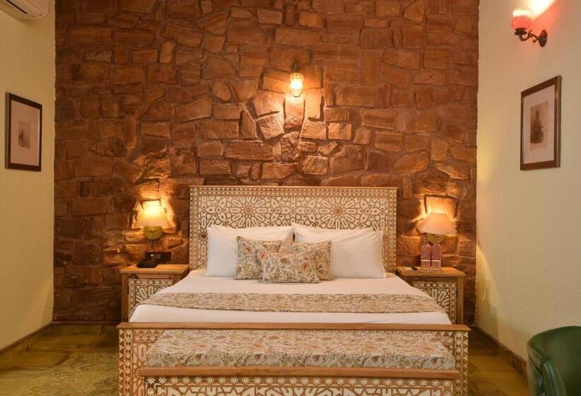 标准房带园景, Govind Bagh Resort