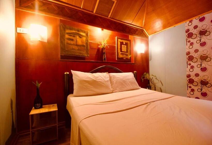 Quarto Estandar Cama King, Havana Nights Phi Phi