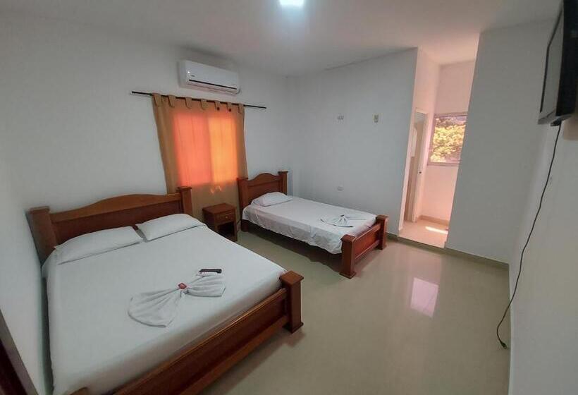Quarto Triplo Estandar, London Con Parqueadero
