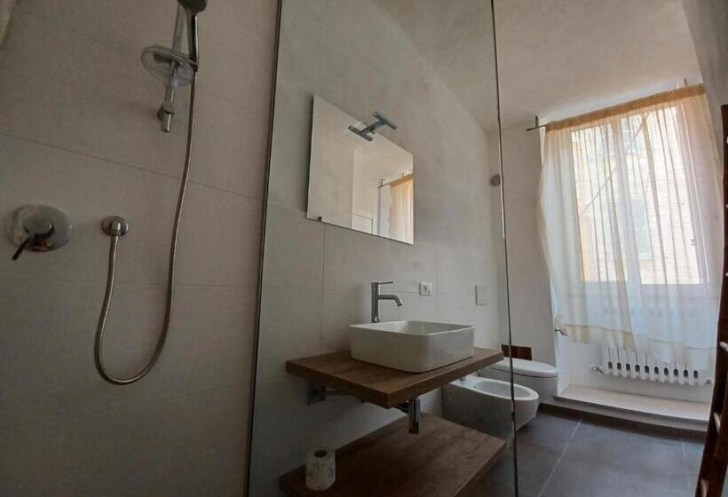Семейный Номер, Il Libraio Guest House