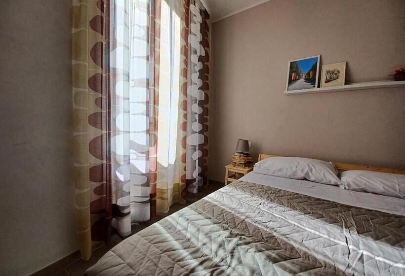 Семейный Номер, Il Libraio Guest House