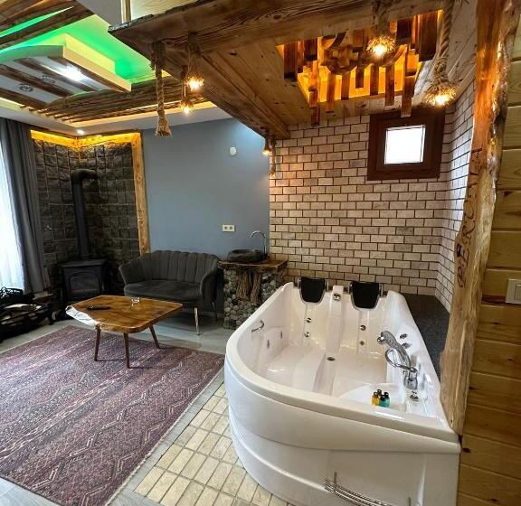 带大床的标准间, Peruma Otel Bungalov
