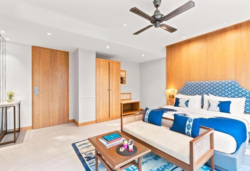 Студия Стандарт, The Astor   All Suites Hotel Candolim Goa