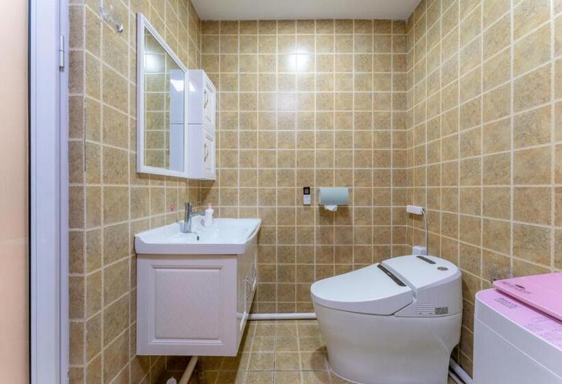 اتاق لوکس با تخت دو نفره بزرگ, Windsleep International Apartment Hotel Free Delivery To The Venue Of The Canton Fair&cantonese Brea