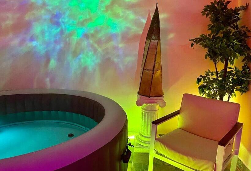 Номер Стандарт с Гидромассажем, Espace Détente Jacuzzi Sauna