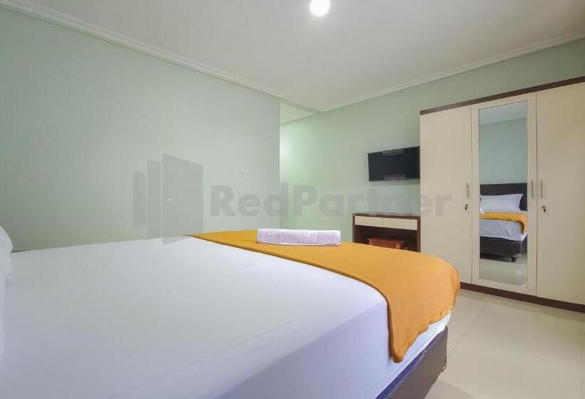 Номер Deluxe, Semeru Guest House Redpartner