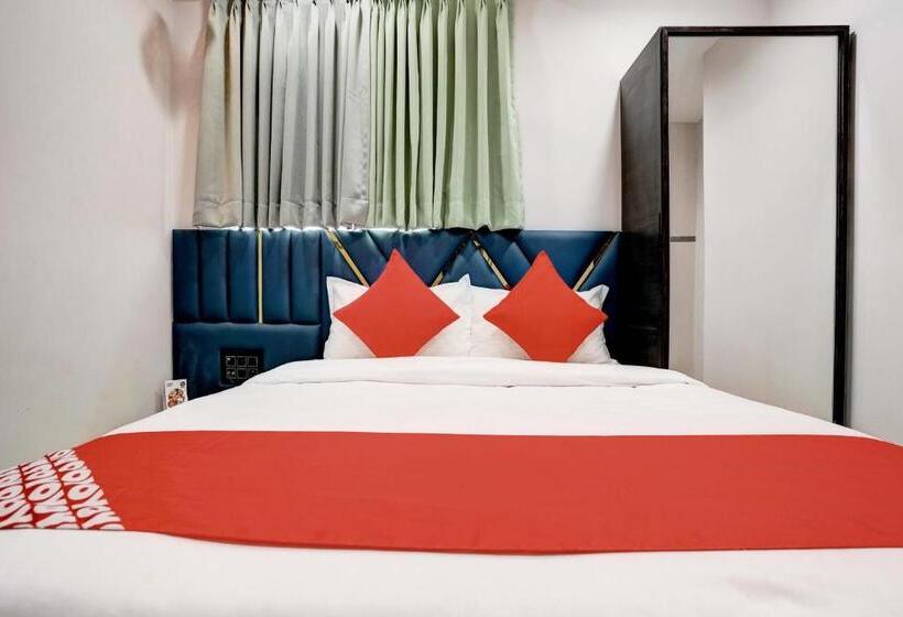 Номер Стандарт, Oyo Flagship Hotel Lavish