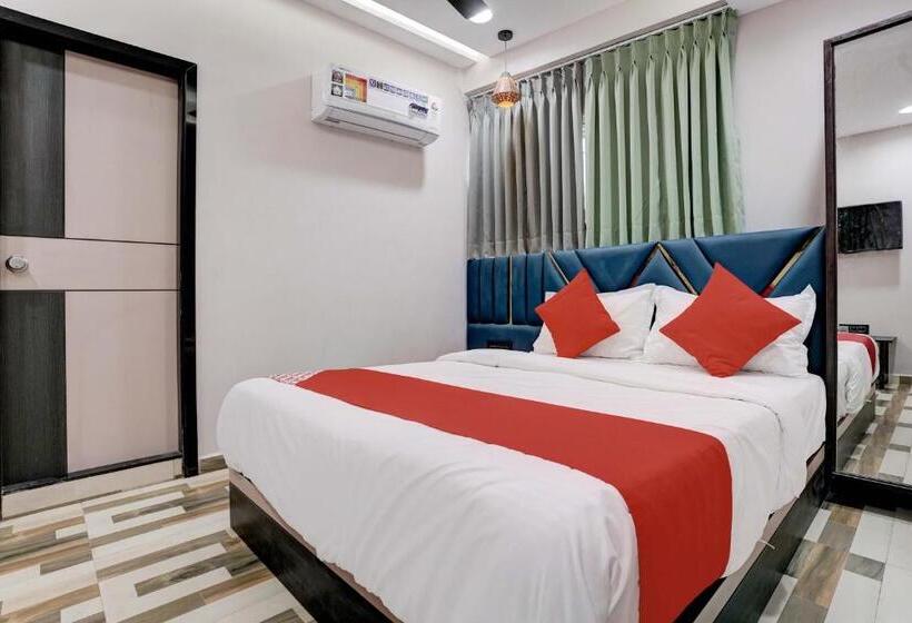 Номер Стандарт, Oyo Flagship Hotel Lavish