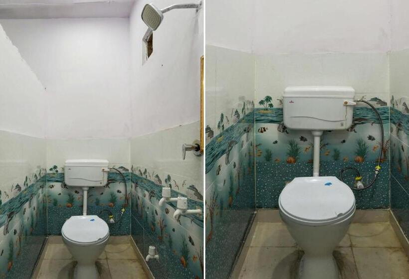 Трехместный Номер Классика, Midtown Guest House