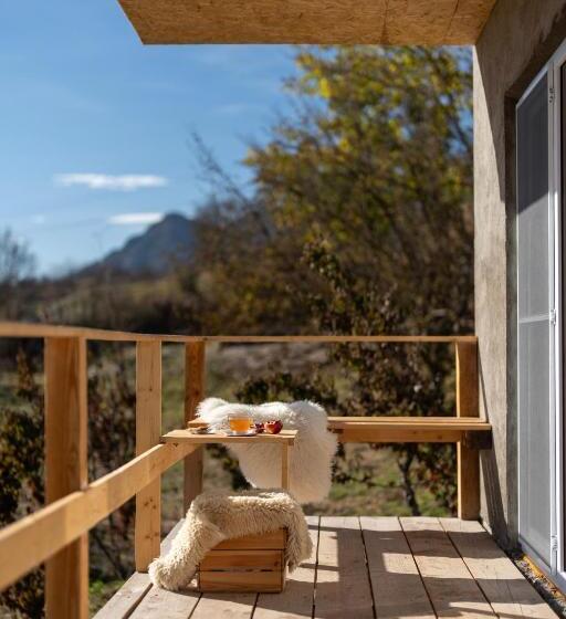 Номер Стандарт Трехместный, Cypress Guesthouse