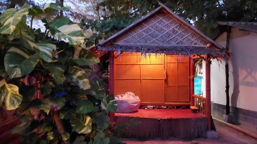 Номер Стандарт Совместная Ванная, Little Beach Garden