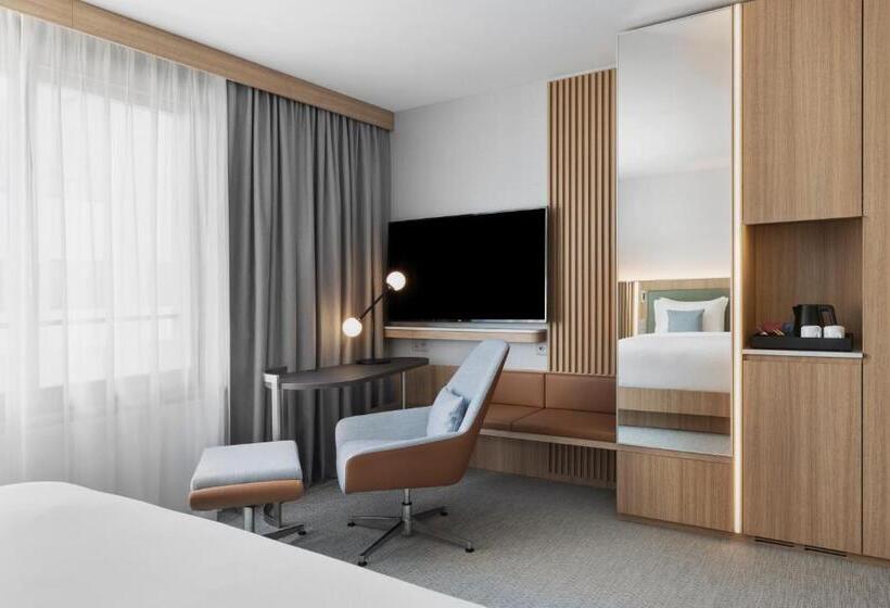 Номер Премиум, Courtyard By Marriott Biel Bienne