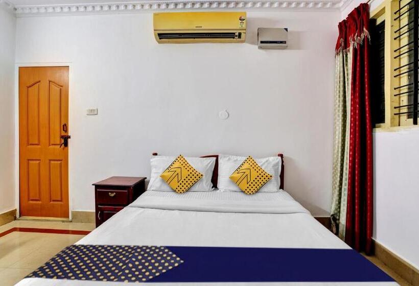 Quarto Estandar, Spot On Majestic Inn