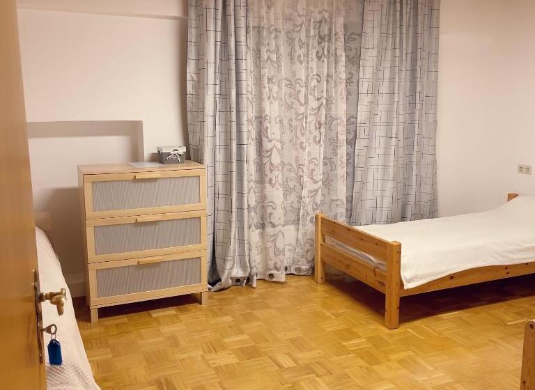 Трежместный Номер Economy, Familienhaus