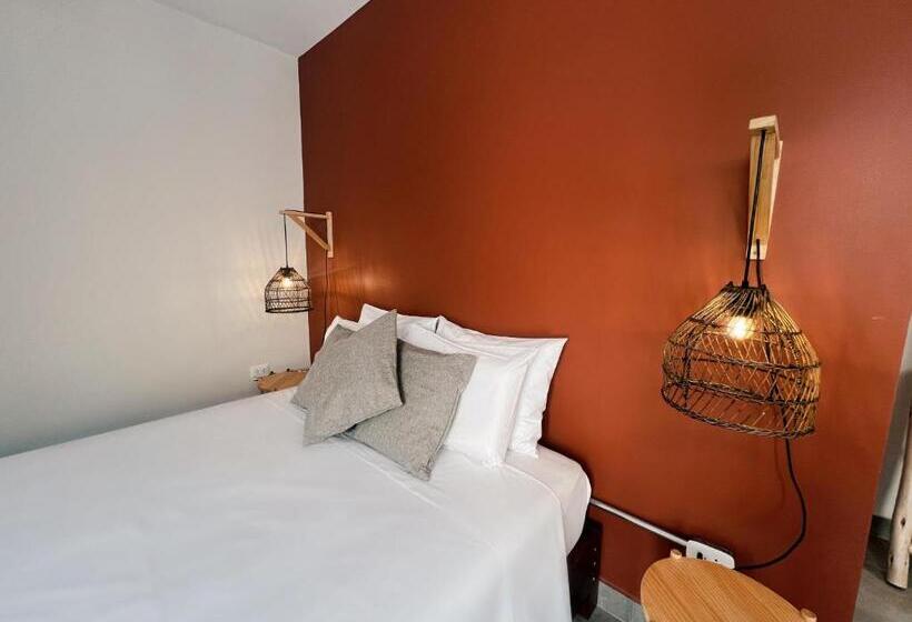 اتاق سوپریور, Viajero Huacachina Hostel