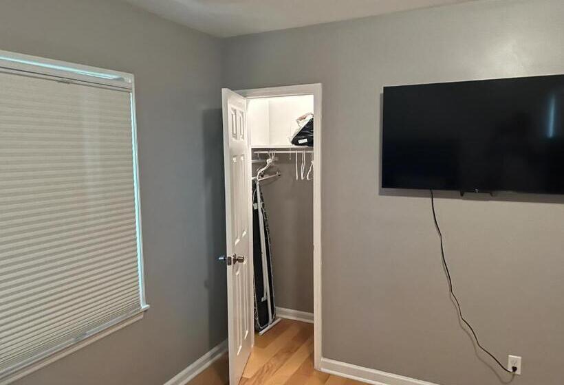 Номер Стандарт, Columbus Property