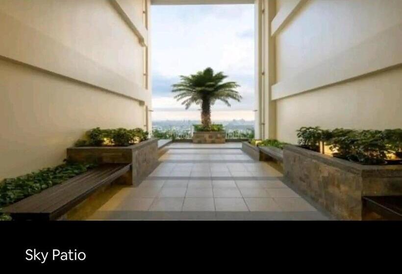 استودیوی استاندارد, Lovely Studio Unit In Celandine